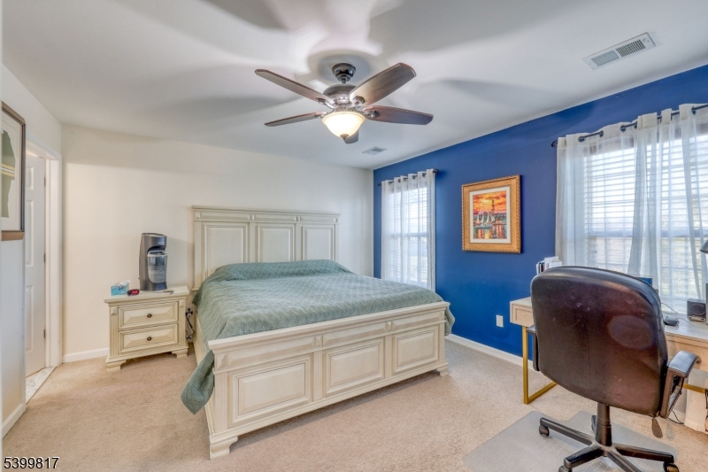 Ridgefield Commons - Residential