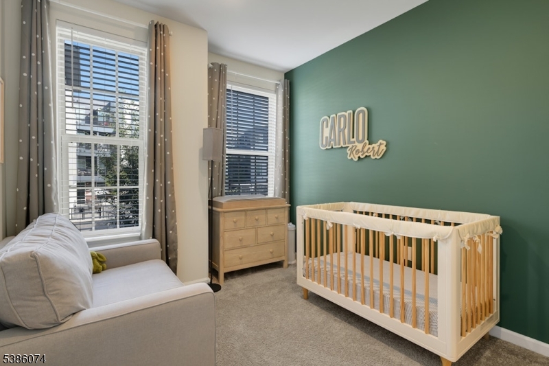 Somerville Station - Residential