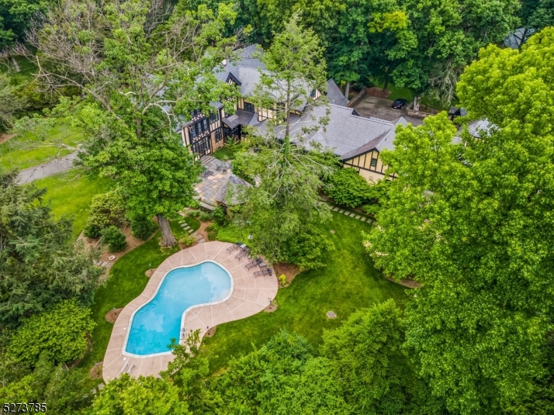 131 Rensselaer Rd