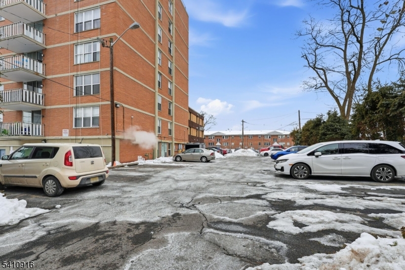 Polonaise - Residential