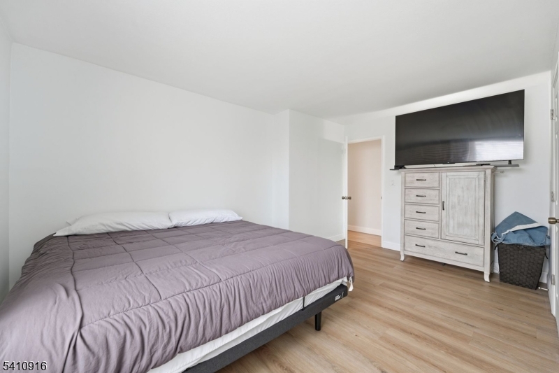 Polonaise - Residential