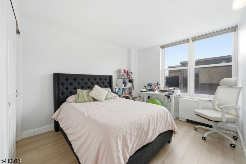 Polonaise - Residential