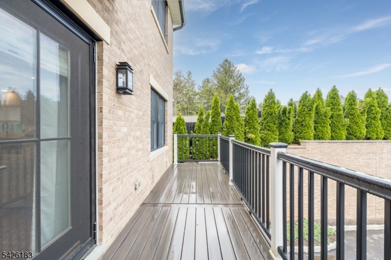 Downtown Summit - Residential