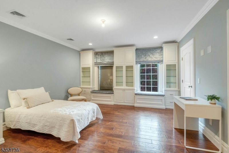 Kensington Wood - Residential