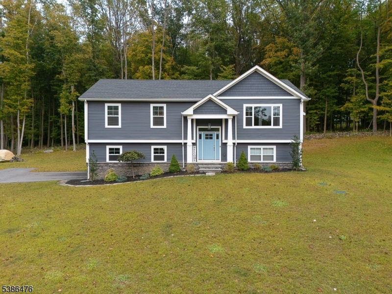 Ballantine Woods - Residential