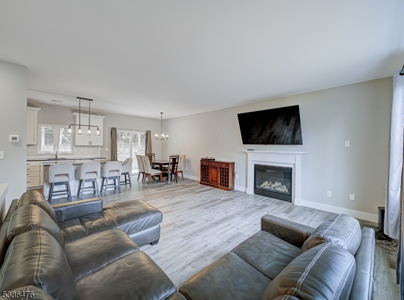 Ballantine Woods - Residential