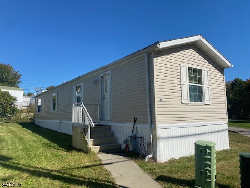 RIVERVIEW SENIOR PARK - Residential