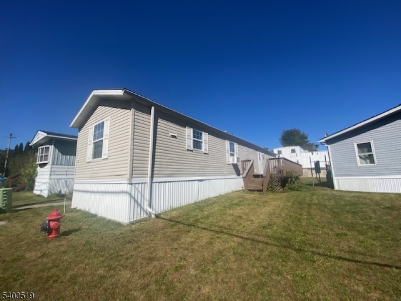 RIVERVIEW SENIOR PARK - Residential