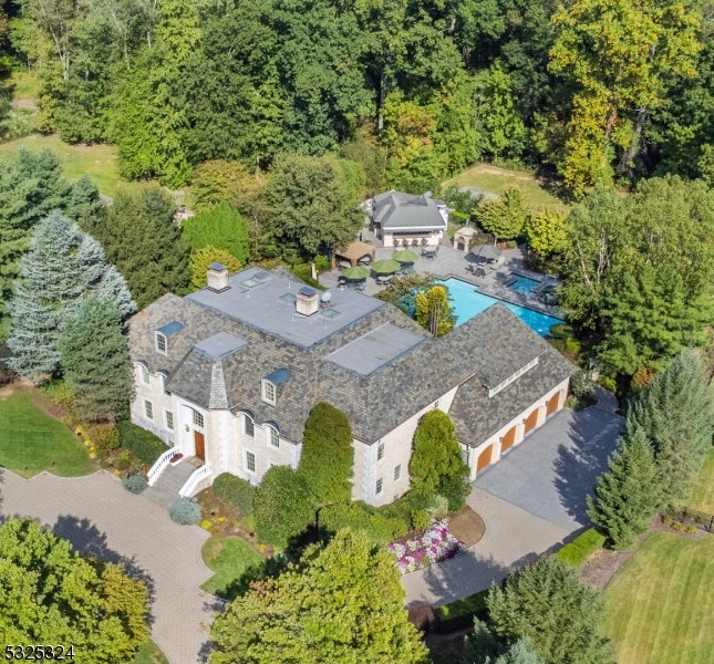 9 Meadow Ct