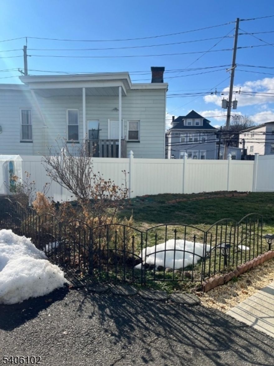 Excellent 2 family house. 1st floor Living room Eat in kitchen 2 good size bedrooms and full bath. 2nd floor is owners apartment with Living room, Eat in kitchen 2 large bedrooms and full bath; combined with the 3rd level where is located the large master suite with master bath with jacuzzi and separate shower. Full finished basement with bathroom and separate entrance. Long driveway and space for 6+ cars and 2 car garage. Private driveway is on ROE ST. Great backyard all fenced around for privacy. Newer roof.