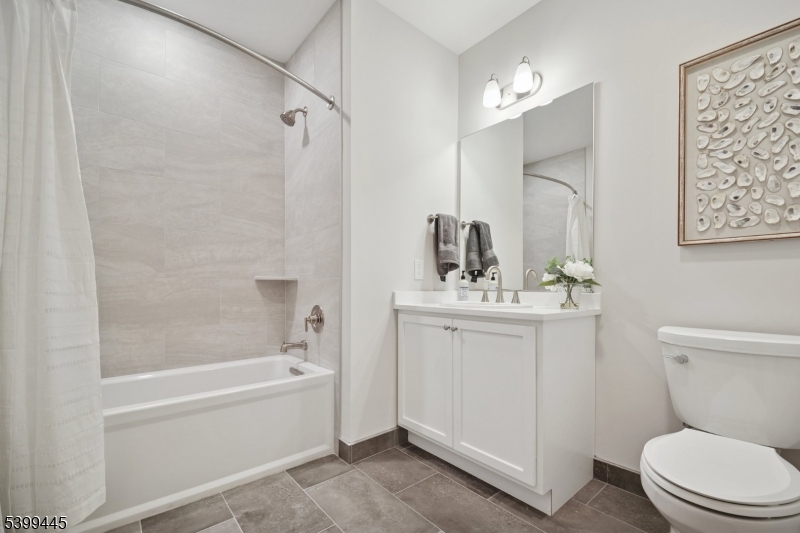 246 Main Street - Residential Lease