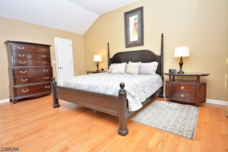 Hickory Ridge - Residential