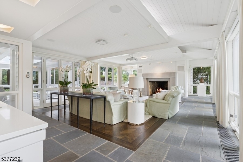 Farley Road - Residential