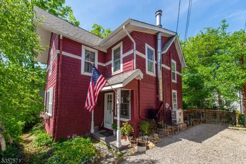 MLS: 3962625