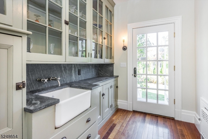 Estate Section - Residential