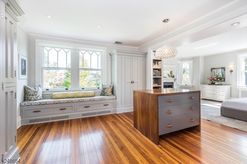 Estate Section - Residential