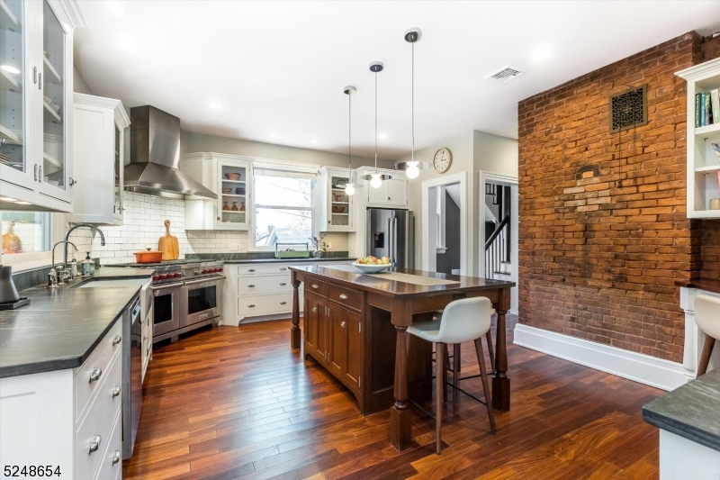 Estate Section - Residential