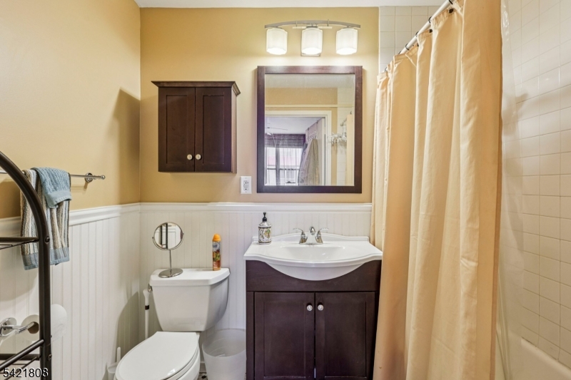 Renaissance Towers - Residential