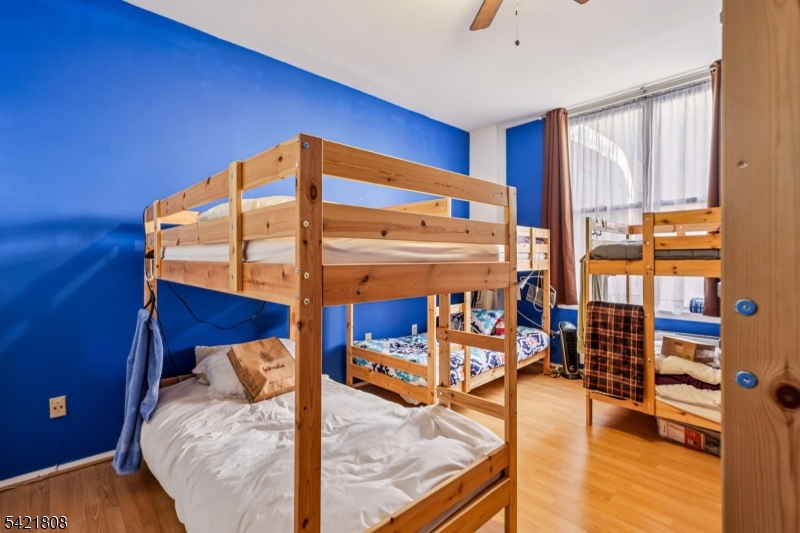 Renaissance Towers - Residential