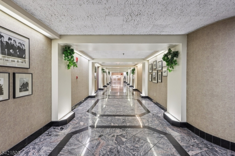 Renaissance Towers - Residential