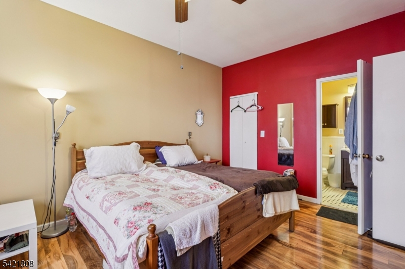 Renaissance Towers - Residential