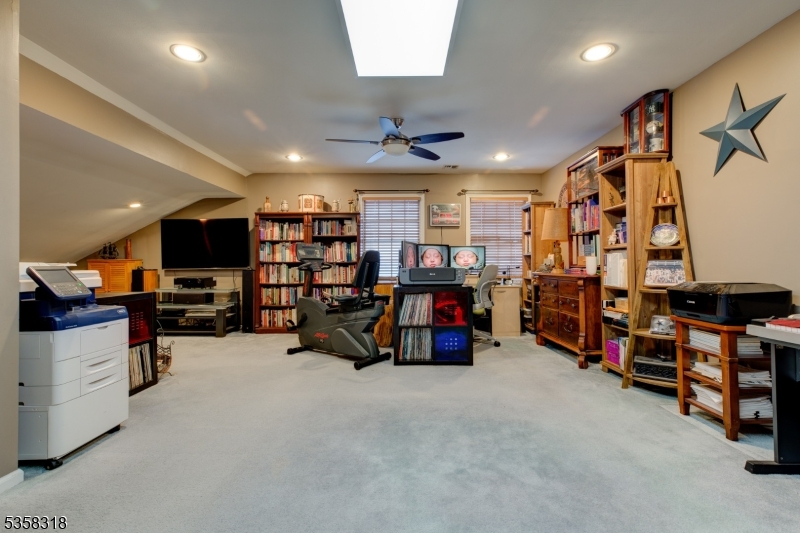 GARRET HEIGHTS - Residential