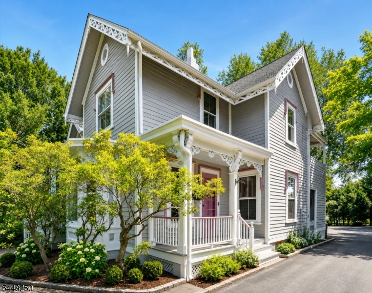 Photo 1 of 7 — 28 Franklin Pl, Summit City, NJ 07901
