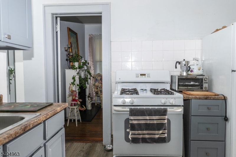 Lakeview - Residential Income