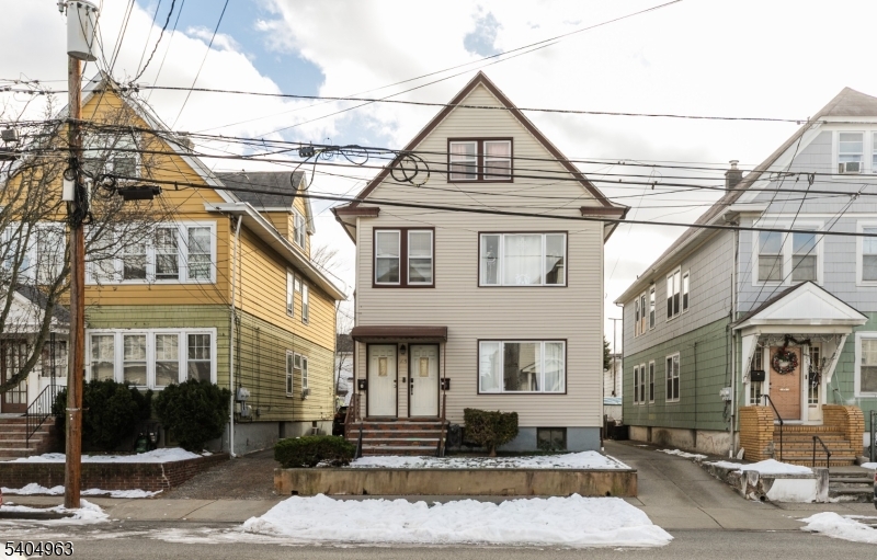 Lakeview - Residential Income