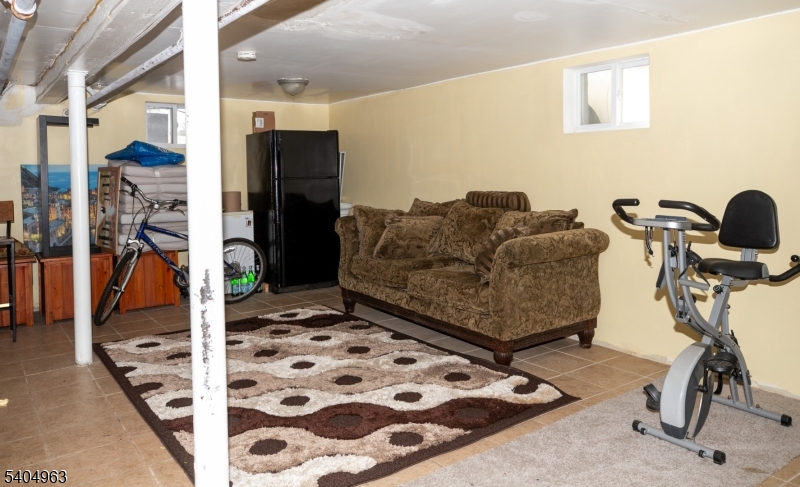 Lakeview - Residential Income