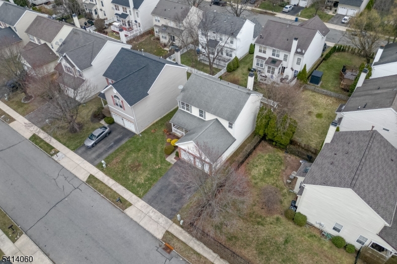 Greenwich Chase - Residential