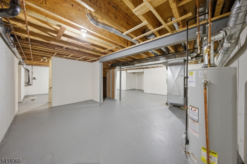 Greenwich Chase - Residential