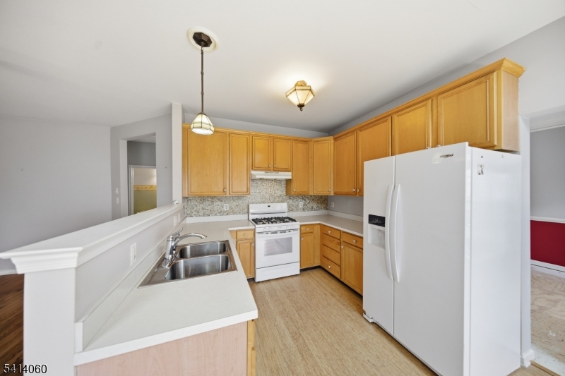 Greenwich Chase - Residential