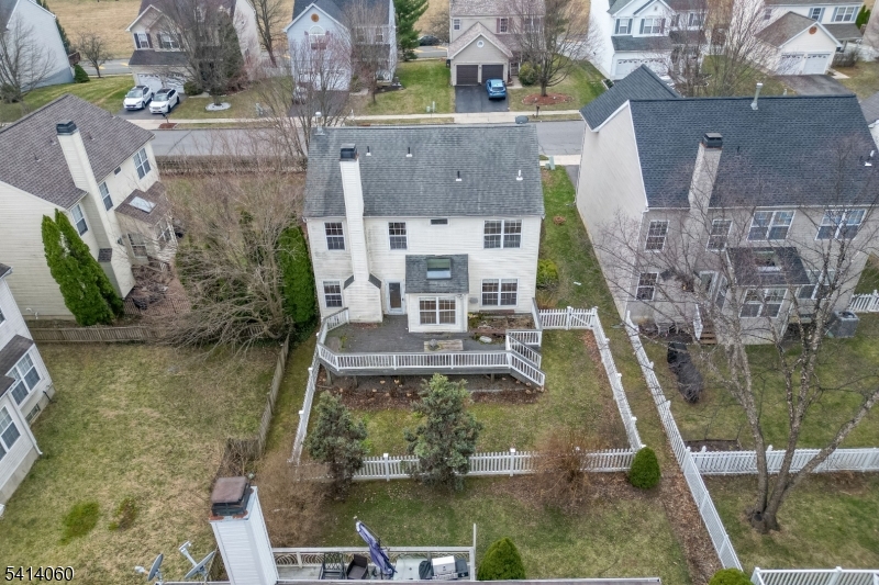 Greenwich Chase - Residential