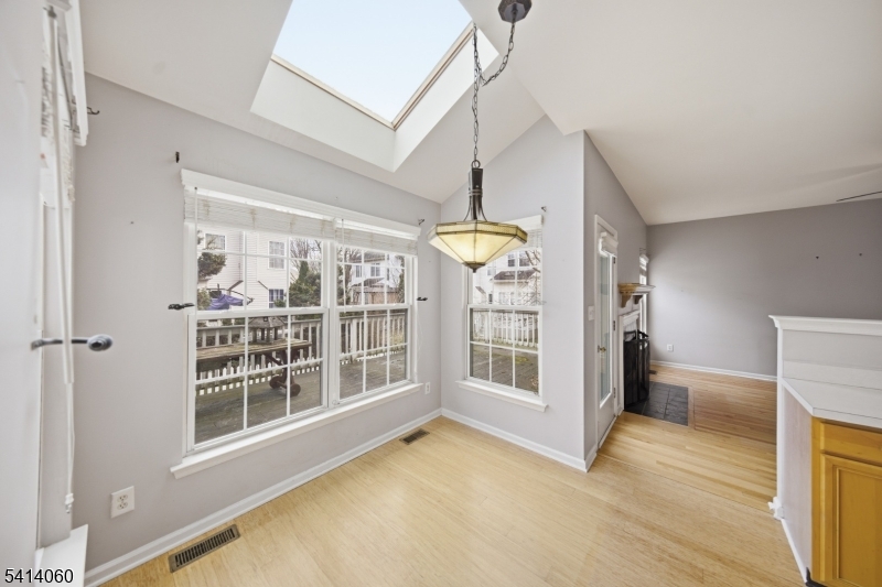 Greenwich Chase - Residential