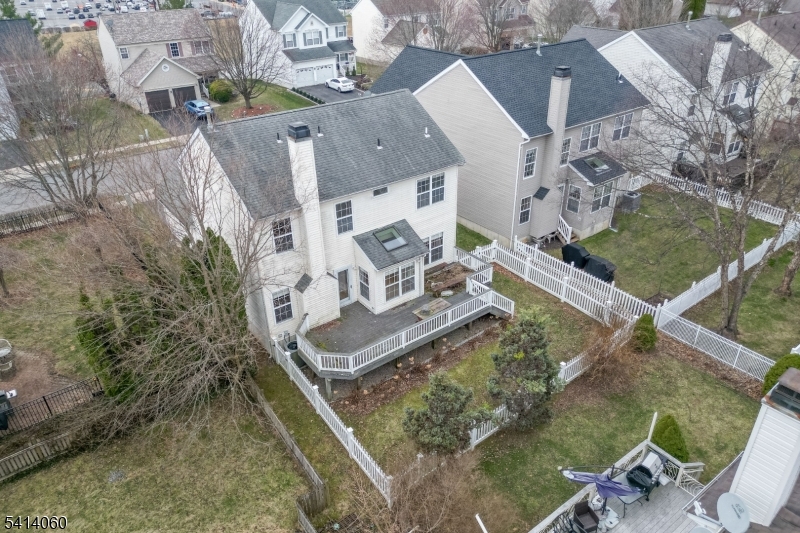 Greenwich Chase - Residential