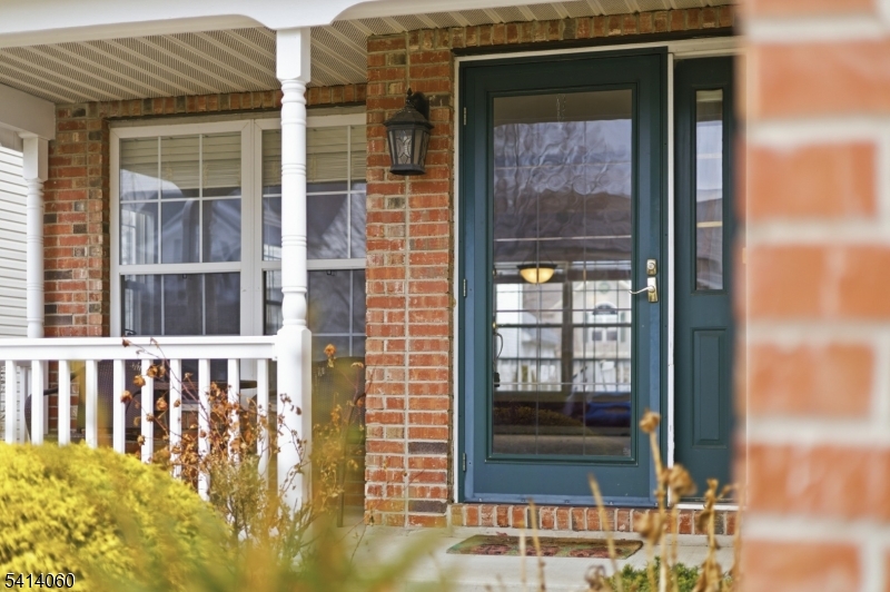 Greenwich Chase - Residential