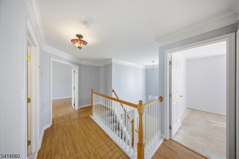 Greenwich Chase - Residential