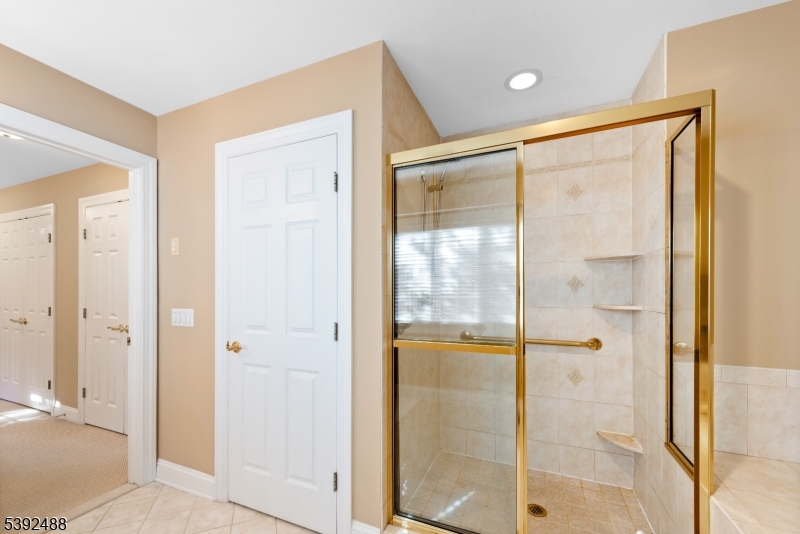 Lamington Falls - Residential