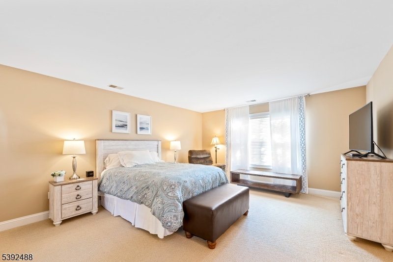 Lamington Falls - Residential