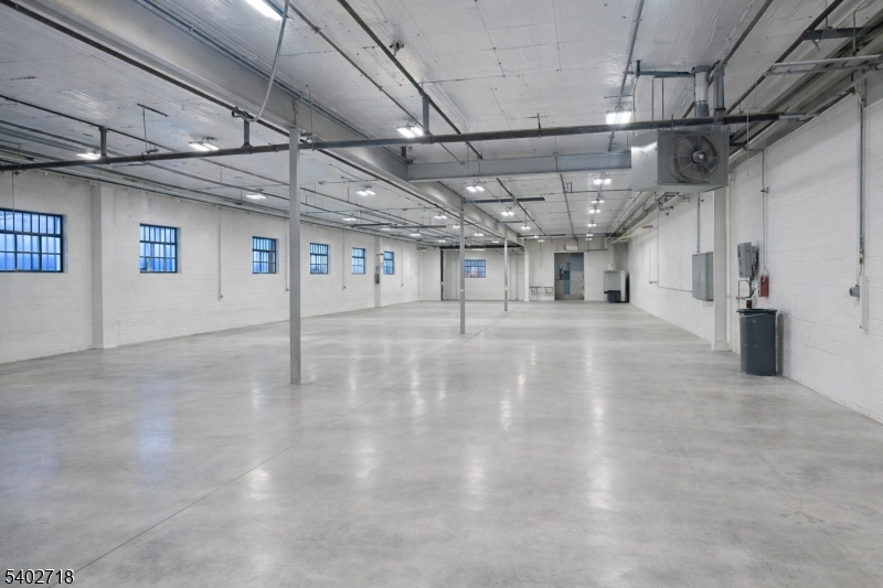 Vaux Hall - Commercial Sale