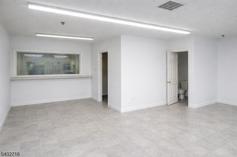 Vaux Hall - Commercial Sale