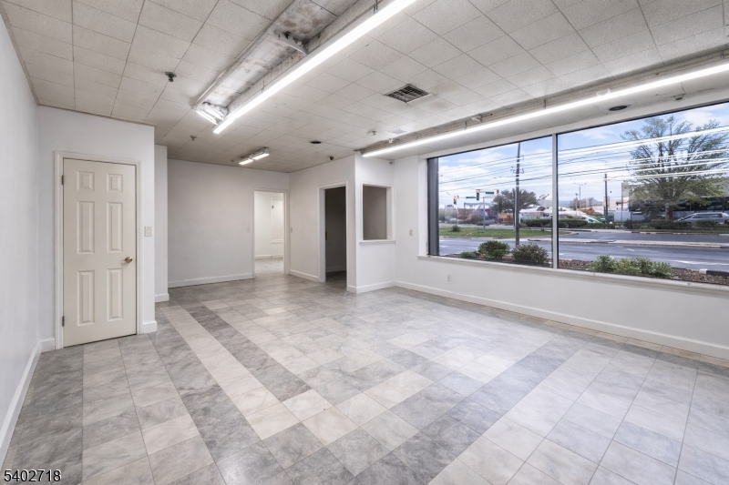 Vaux Hall - Commercial Sale