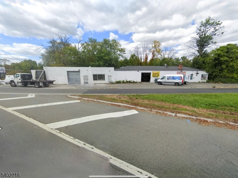 Vaux Hall - Commercial Sale