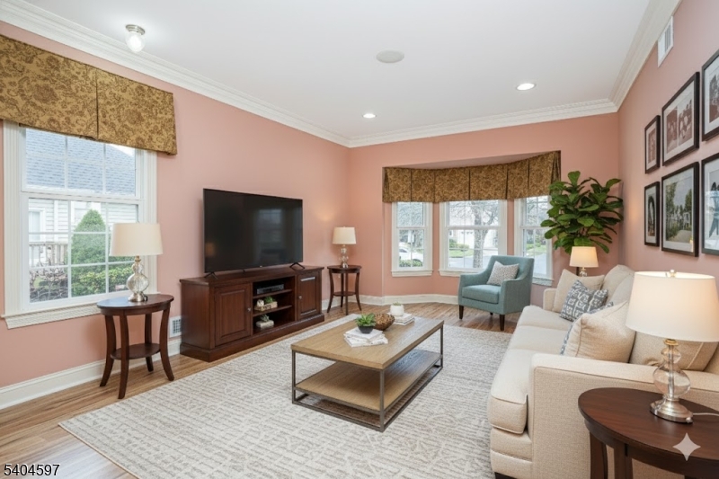 Canal Walk Ph V - Residential