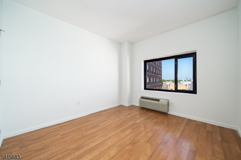 Skyview at Carriage City - Residential