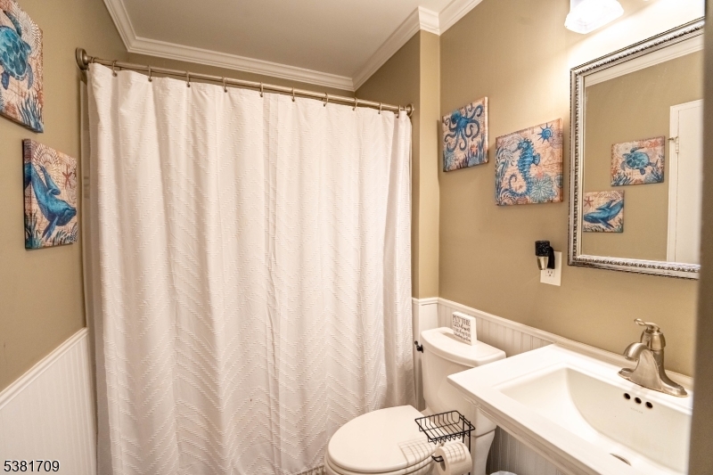 Kenwood Village - Residential