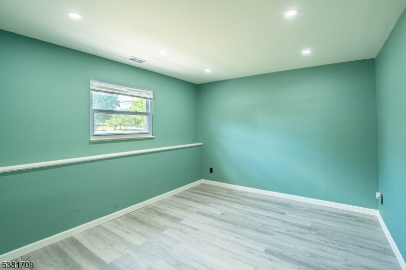 Kenwood Village - Residential