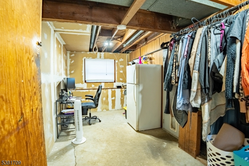 Kenwood Village - Residential