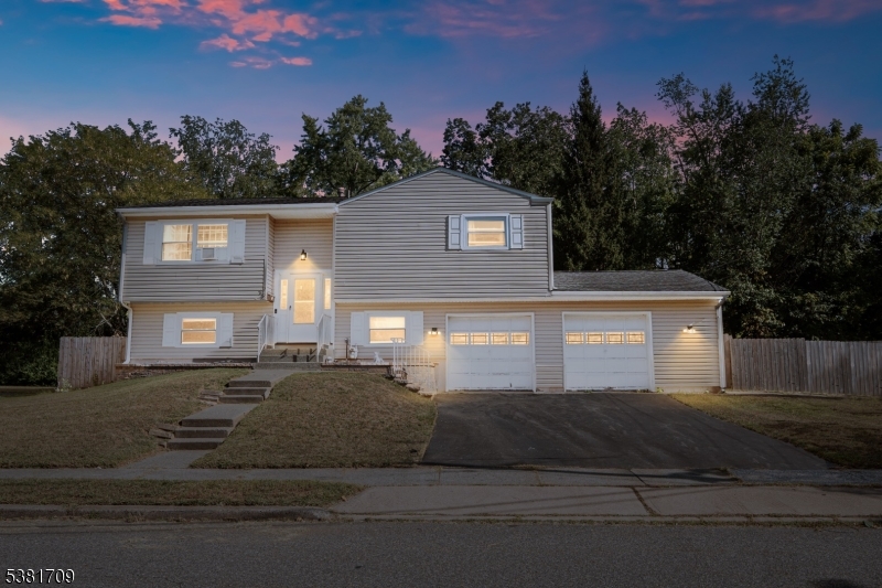 Kenwood Village - Residential